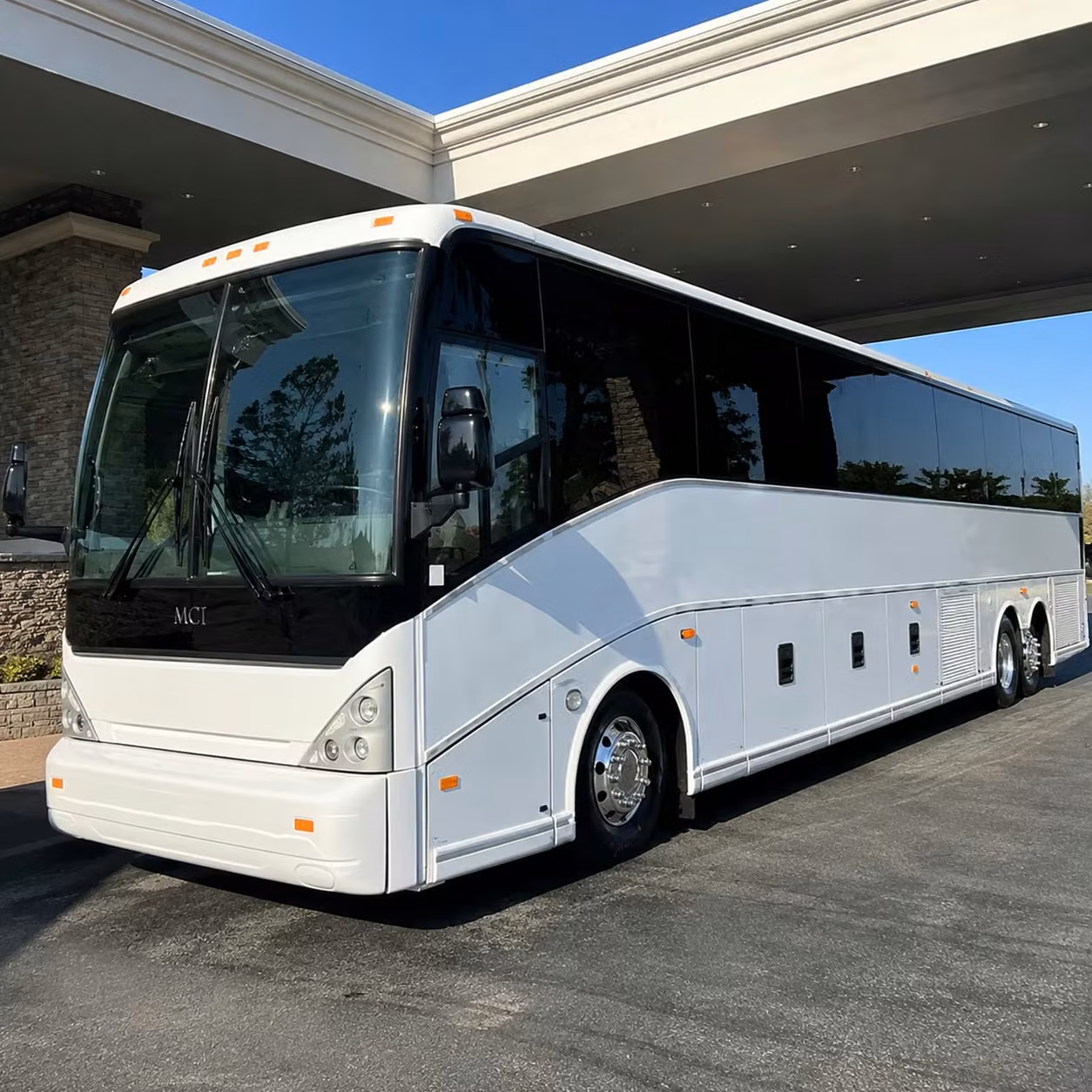 corporate and convention airport shuttles serving moreno valley businesses